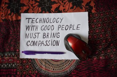 red and black wireless computer mouse