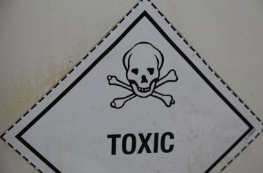 black and white no smoking sign